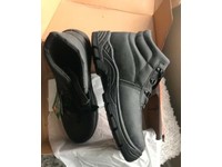 lee cooper safety shoes screwfix
